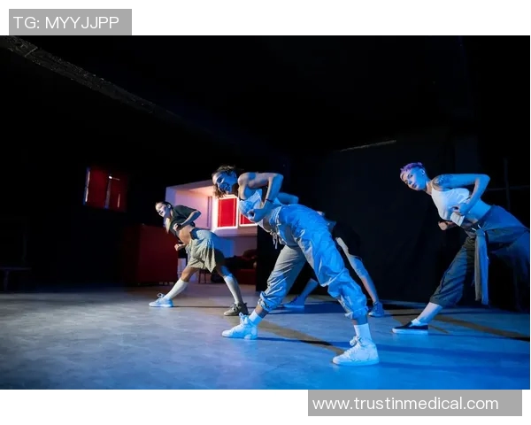 杭州街舞队在攀岩联赛中的团队协作表现分析与点评