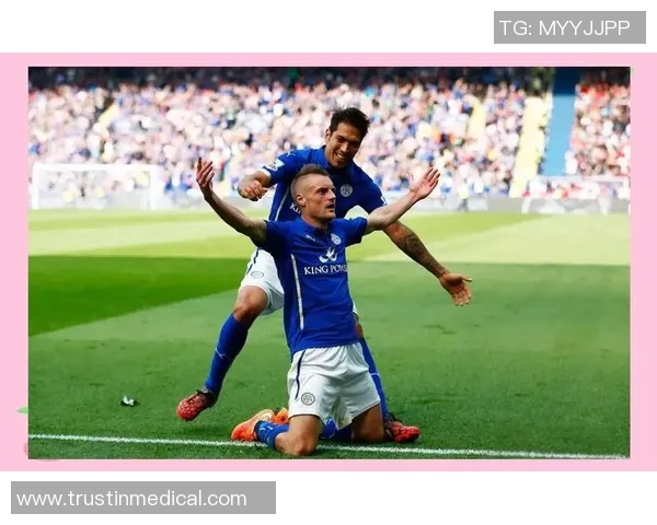 从逆境中崛起的足球明星们的励志故事与奋斗精神